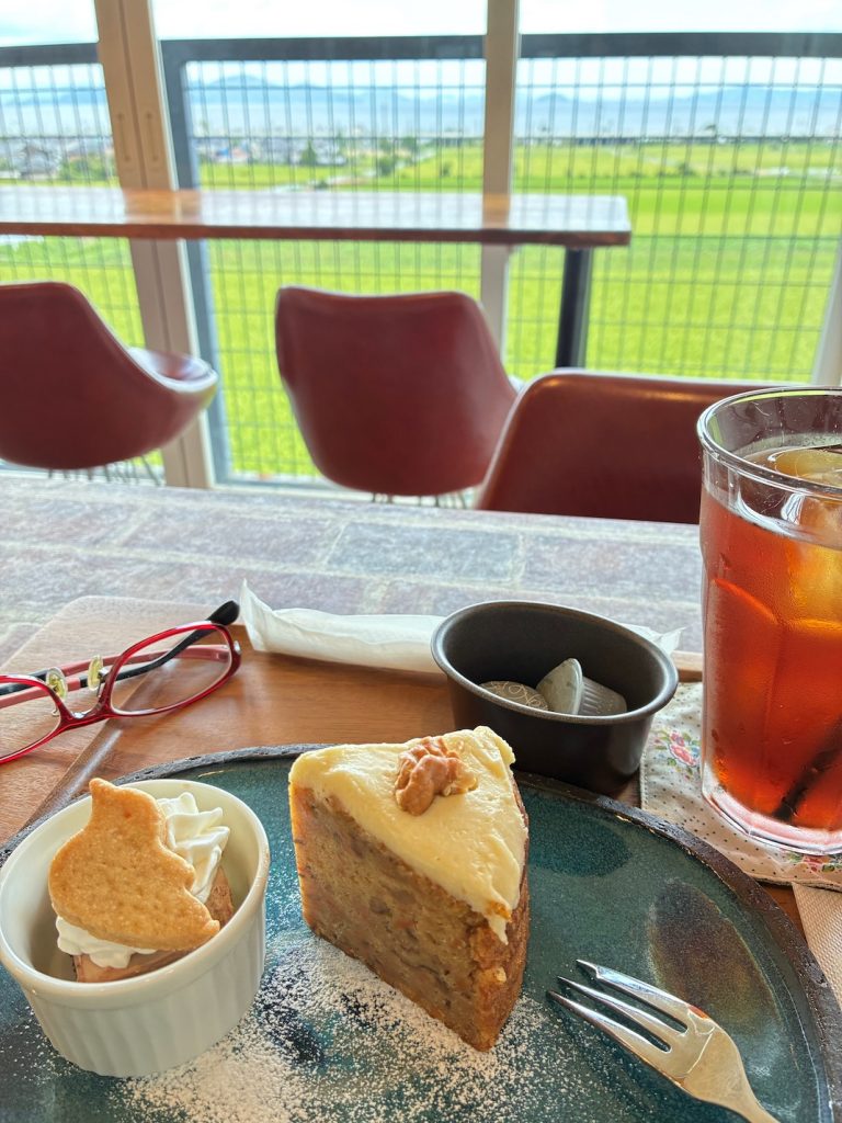 FANTAILさん喫茶室にて